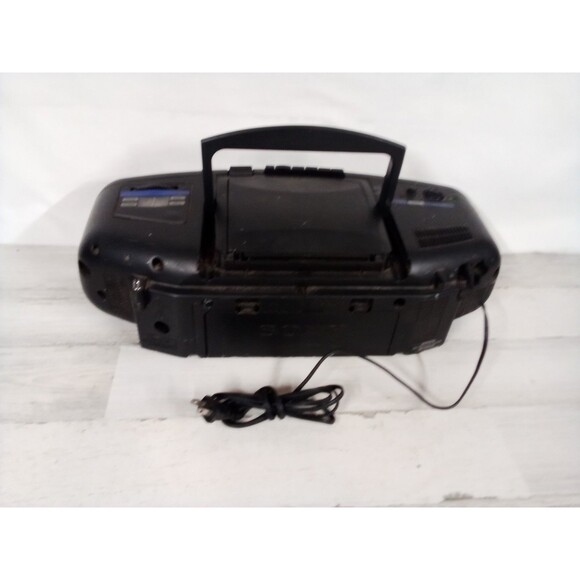 Sony Gfd 82 Boombox/Cd/Cassette Tested And Works Broken Antenna Used Condition - Picture 2 of 16